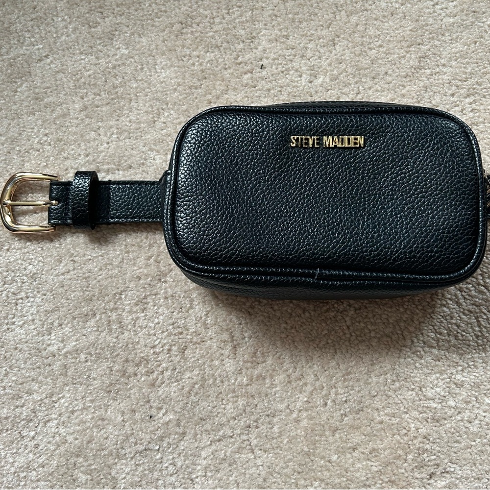 Steve Madden Belt Bag